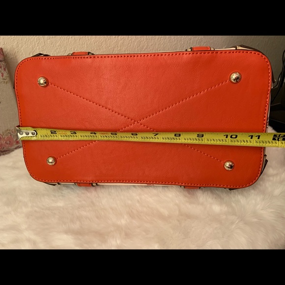 Duolaimi crossbody - Picture 9 of 13